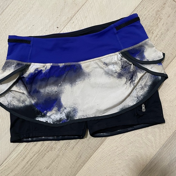 Lululemon | Run Speed Squad Skirt | Size 8 discontinued style - Picture 5 of 7